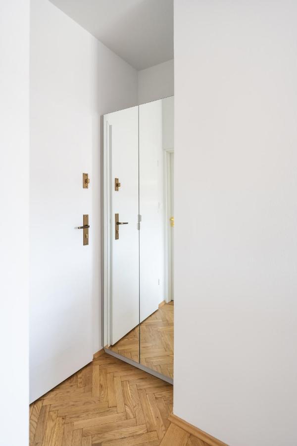 Gallery 7 - Apartment 6 Kraków Eksteriør billede